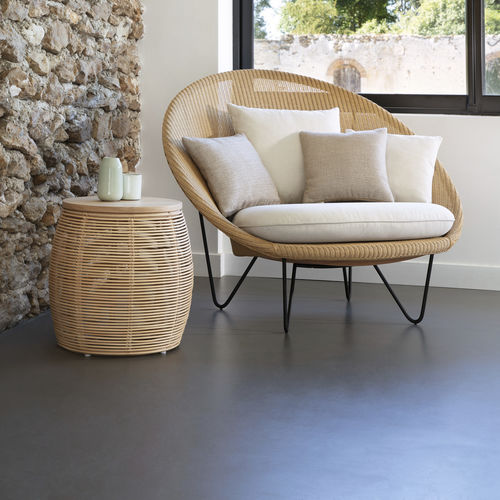 Tavolo d'appoggio contemporaneo - VIVI  - VINCENT SHEPPARD - in rovere / impiallacciato in legno / con supporto in rattan