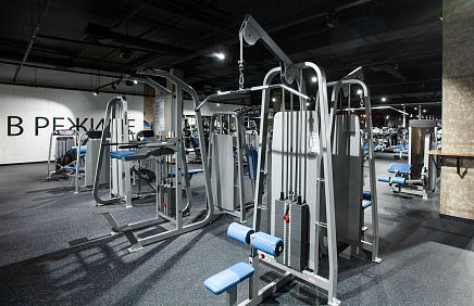 Attrezzo per bodybuilding trazione al pulley - FS-301 - Foreman Fitness Europe GmbH - da interno