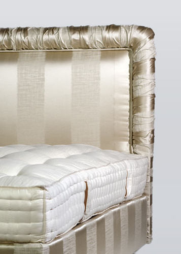 Testiera per letto matrimoniale - RAMPE FRONCÉE - le lit national - classica / in tessuto / imbottita