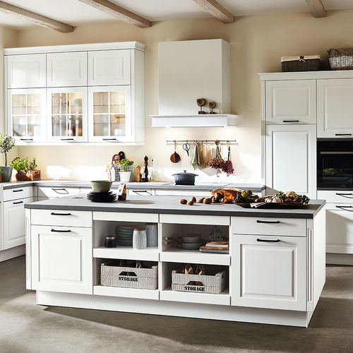 Cucina classica - SYLT 847 - nobilia - in legno / con isola / a L
