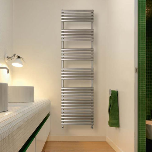 Scaldasalviette ad acqua calda - WARMY S - K8 Radiatori - 0...500 w / 501 w...750 w / 751 w...1000 w