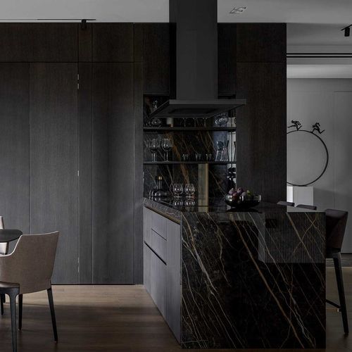 Cucina contemporanea - 202101 - TM Italia - impiallacciata in legno / in rovere / in MDF laccato