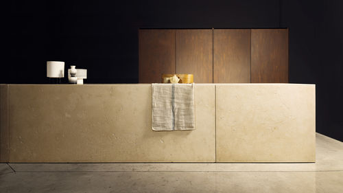 Cucina contemporanea - PETRA - TM Italia - in pietra / in travertino / in acciaio COR-TEN®