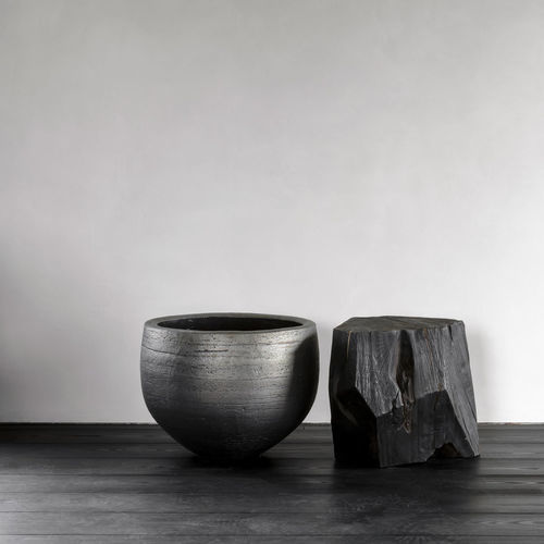 Fioriera in terracotta - NUUK - DOMANI - rotonda / contemporanea / bianca