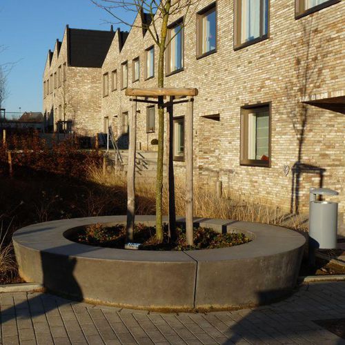 Griglia di protezione per alberi in calcestruzzo - CIRCULAR - URBASTYLE - con panchina integrata