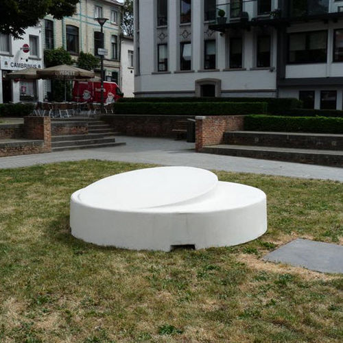Panca per spazi pubblici design originale - ROUND 2 - URBASTYLE - in calcestruzzo