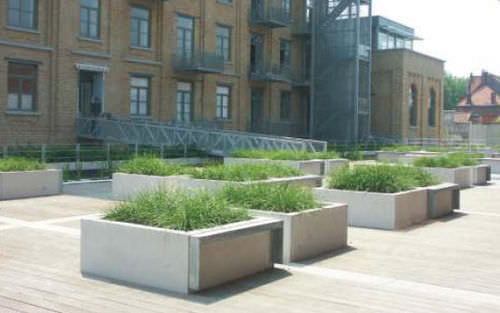 Fioriera in calcestruzzo - CARREE - URBASTYLE - quadrata / contemporanea / per spazi pubblici