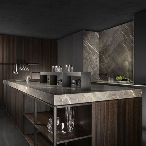 Cucina contemporanea - KUADRA - Key cucine - in eucalipto / in marmo / in ottone