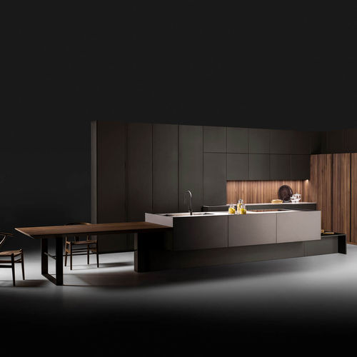 Cucina contemporanea - STRIP - Key cucine - in noce / in marmo / con isola