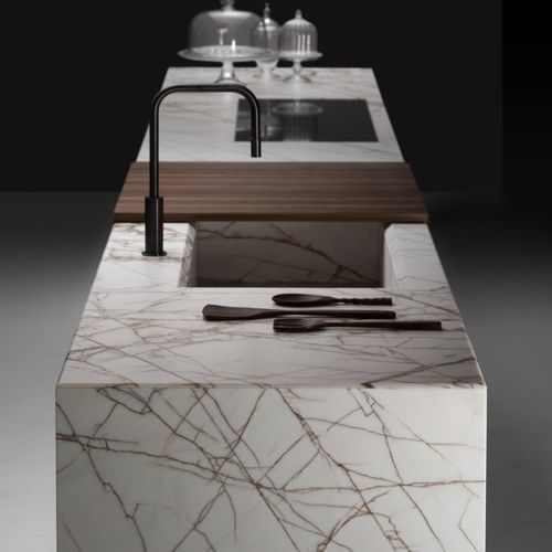 Isola cucina in marmo - KU45 STRIP - Key cucine - in metallo laccato / in legno / in noce