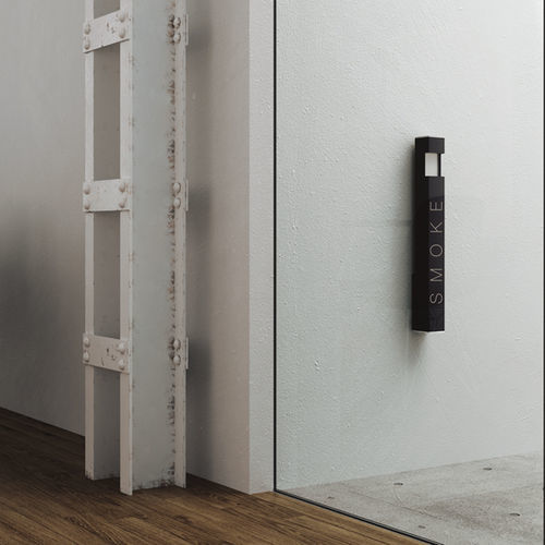 Portacenere da terra - FUM - Systemtronic - a muro / in alluminio / per esterni