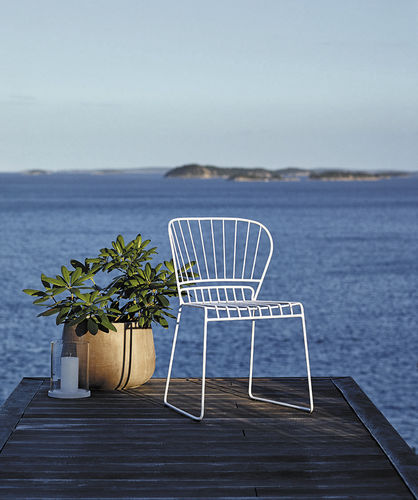 Sedia da giardino contemporanea - RESÖ - Skargaarden - in acciaio / a slitta / per uso residenziale