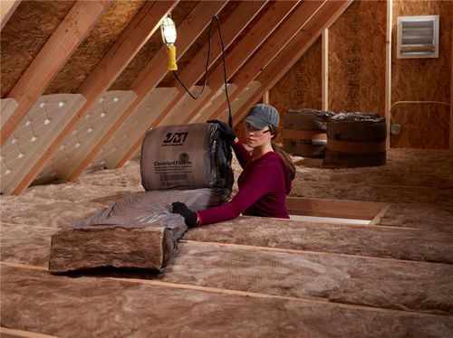 Isolante termo-acustico - COMFORTTHERM® - Johns Manville - in fibra di vetro / in rotoli / non infiammabile