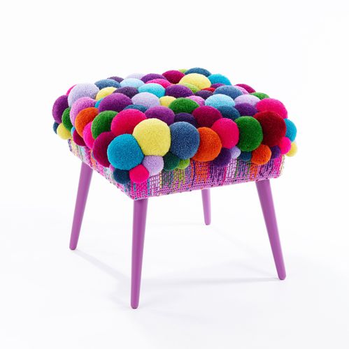 Sgabello contemporaneo - No.1 - MYK Berlin - in lana merinos / con supporto in legno / imbottito