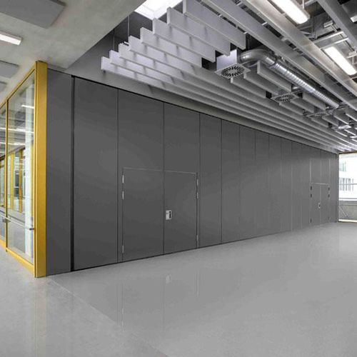 Parete scorrevole impilabile - PREMIUM  - Nuesing - in legno / in laminato / professionale