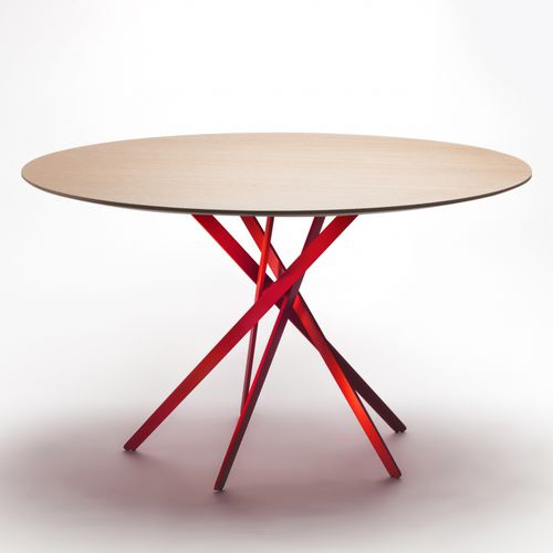 Tavolo da pranzo contemporaneo - IKI - ADENTRO - in rovere / in MDF / impiallacciato in legno