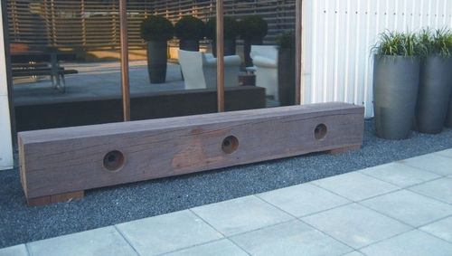 Panca da giardino contemporanea - GAMMA - THORS DESIGN - in legno