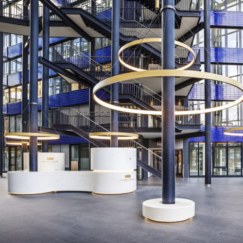 Banco reception curvo - HAMBURG  - Stayconcrete - in calcestruzzo / luminoso