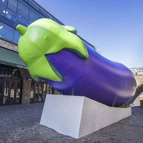 Pressostruttura per eventi - GIANT AUBERGINE - Studio Souffle