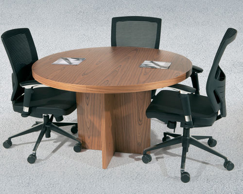 Tavolo da riunione contemporaneo - AKZO  - SOLENNE OFFICE FURNITURE - in legno / rotondo / professionale
