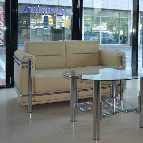 Divano contemporaneo - DIPLOMAT - KODRETA furniture, s.r.o. - in tessuto / in pelle / con braccioli