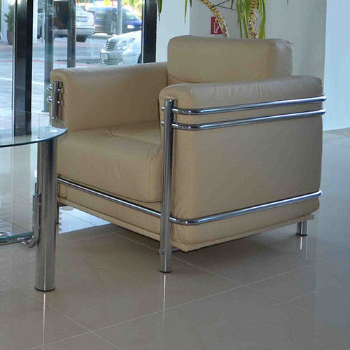 Poltrona contemporanea - DIPLOMAT - KODRETA furniture, s.r.o. - in pelle / in tessuto / in metallo