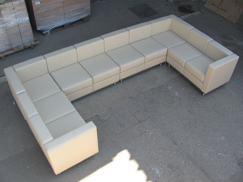 Divano modulare - KALEA  - KODRETA furniture, s.r.o. - contemporaneo / in tessuto / in pelle