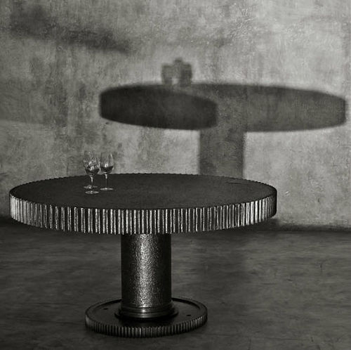 Tavolo in stile - ROUND GEAR - JÉRÔME-ABEL SEGUIN - in metallo / rotondo