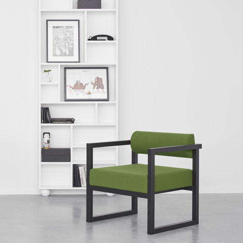 Poltrona contemporanea - RELOAD - A 2 designers - in tessuto / in rovere / in legno compensato