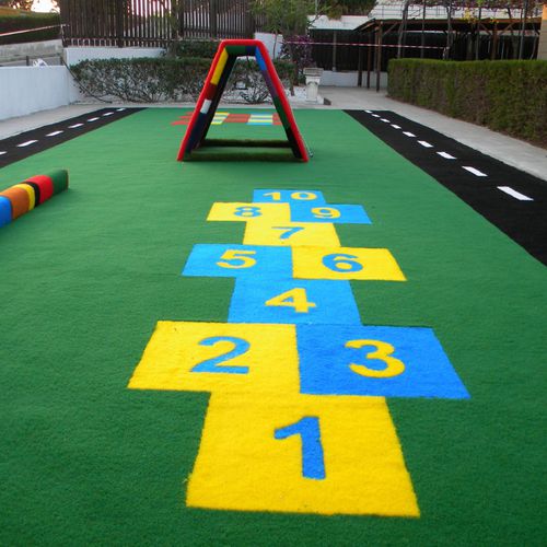 Pavimento sintetico - PLAYSAFE 27 - Playrite - per parco giochi / in rotoli / di sicurezza