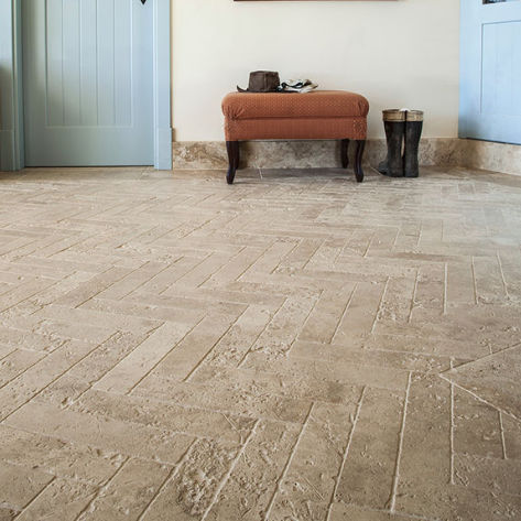 Piastrella in pietra naturale - BEIGE TRAVERTINE UNFILLED - Pedrantiqua - a rilievo / spazzolata / sabbiata