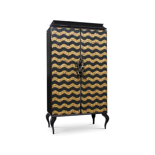 Armadio design nuovo barocco - DIVINE PEACOCK & PHEASANT CARAMEL FEATHER - KOKET Love Happens - in legno laccato brillante / in piume / con ante battenti