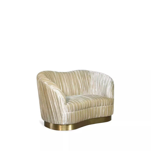 Divano compatto - KELLY LOVESEAT - KOKET Love Happens - classico / in tessuto / con braccioli