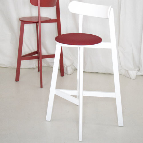 Sedia alta contemporanea - RODA  - Branca-Lisboa - da interno / in rovere / in frassino