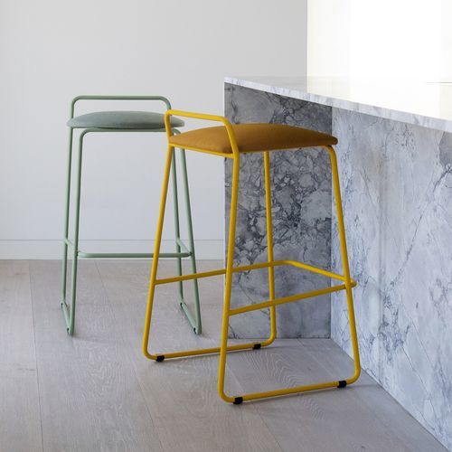 Sgabello da bar contemporaneo - FIO - Branca-Lisboa - in tessuto / con supporto in metallo laccato / a slitta