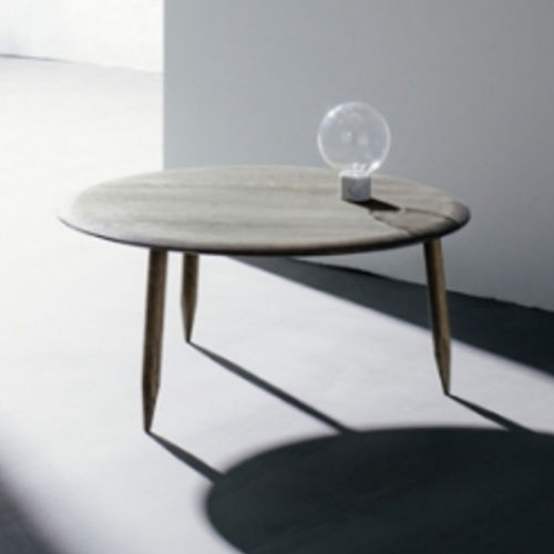 Tavolino basso contemporaneo - HOOF  - Andtradition - in rovere / con supporto in quercia / rotondo