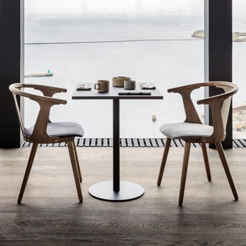 Tavolo da bistrot contemporaneo - NÆRVÆR  - Andtradition - in laminato / con supporto in acciaio termolaccato / rotondo