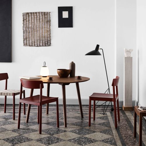 Sedia contemporanea - BETTY  - Andtradition - da interno / in legno massiccio / con supporto in legno laccato