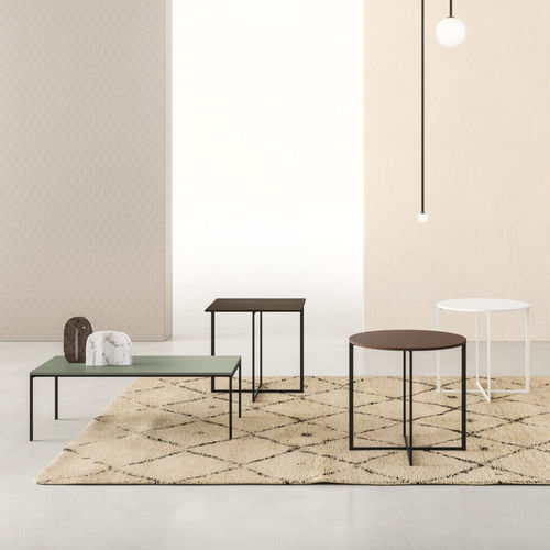 Tavolo d'appoggio contemporaneo - TIC | TAC - ZALF spa - in legno / con supporto in metallo verniciato / con supporto in ottone spazzolato