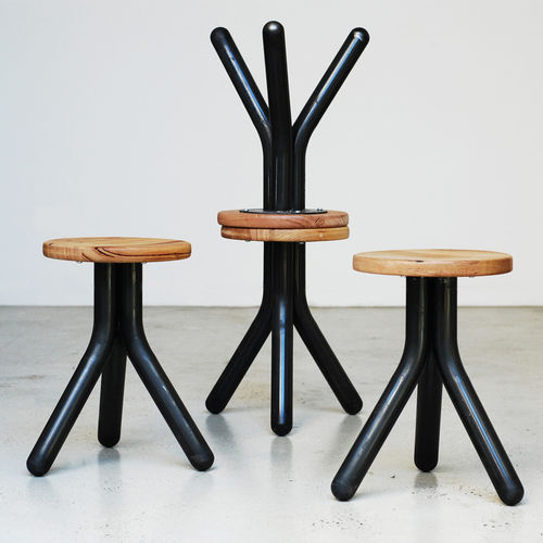 Sgabello design minimalista - PIPE - LifeSpaceJourney - in legno di latifoglie / con supporto in metallo / con 3 piedi