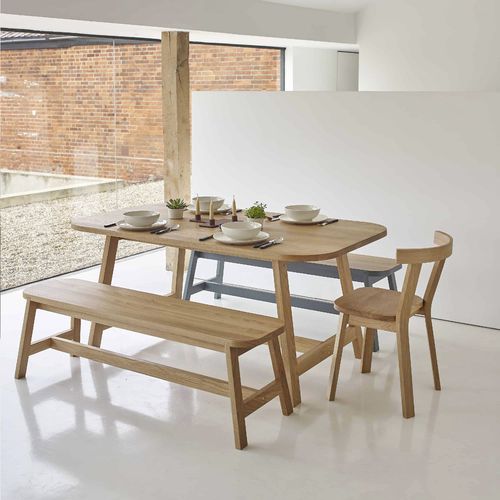Tavolo da pranzo contemporaneo - Three - ANOTHER COUNTRY - in rovere / con supporto in quercia / rettangolare