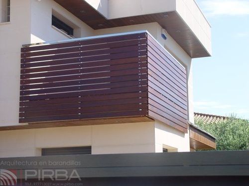 Ringhiera in acciaio inossidabile - PIRBA - in legno / a sbarre / da esterno