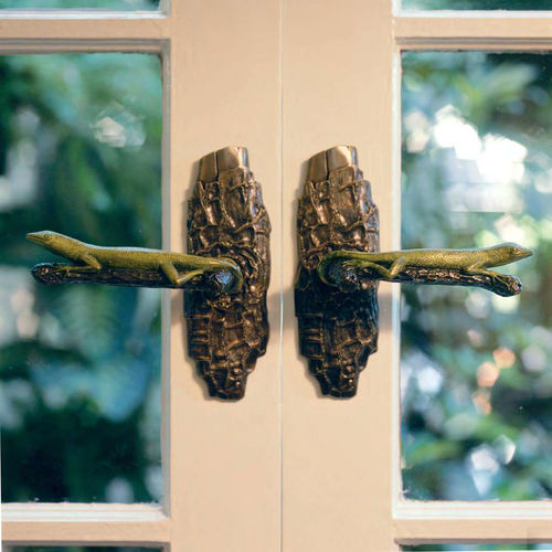 Maniglia per porta - LIZARD : INTERIOR - Martin Pierce - in bronzo / contemporanea