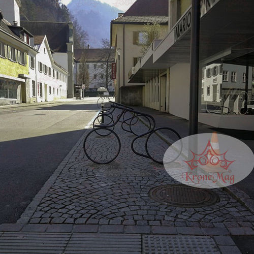 Rastrelliera per biciclette a pavimento - BICYCLE-2 - KRONEMAG MILLENIUM srl - design originale / per spazi pubblici / per zone urbane