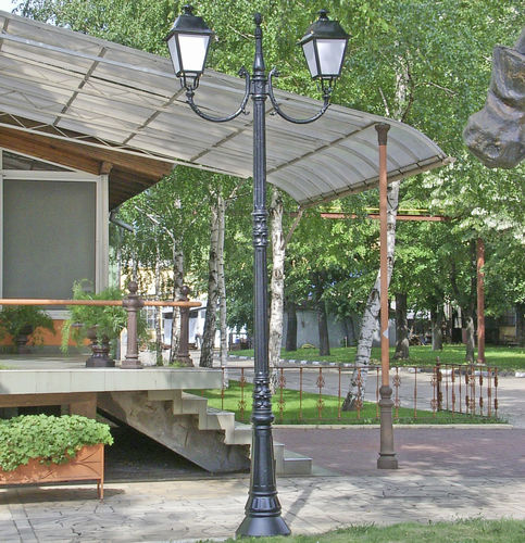 Lampione urbano - 28-U2 - KRONEMAG MILLENIUM srl - classico / in ghisa / altre sorgenti luminose