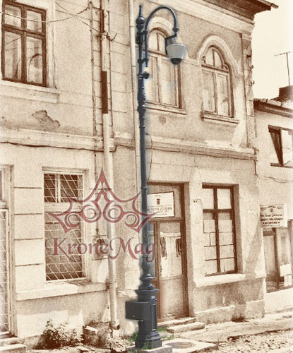 Lampione urbano - D2-H1 - KRONEMAG MILLENIUM srl - classico / in acciaio / in ghisa