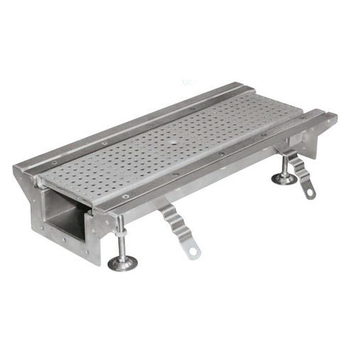 Canaletta con griglie - AS201 - ACO Building Drainage - a fessura / in acciaio inossidabile / per spazio pubblico