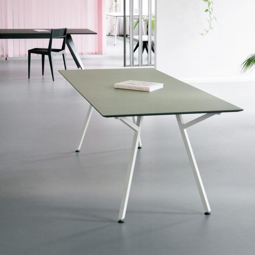 Tavolo contemporaneo - EGON - MYKILOS - in HPL / in linoleum / con supporto in acciaio