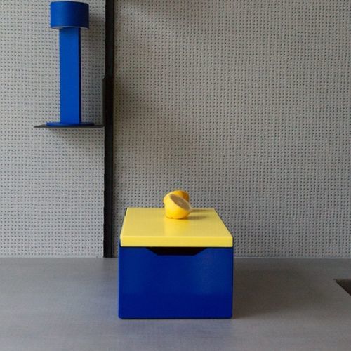 Contenitori portaoggetti in acciaio con rivestimento a polvere - SOLIBOX  - MYKILOS - in polietilene / con coperchio