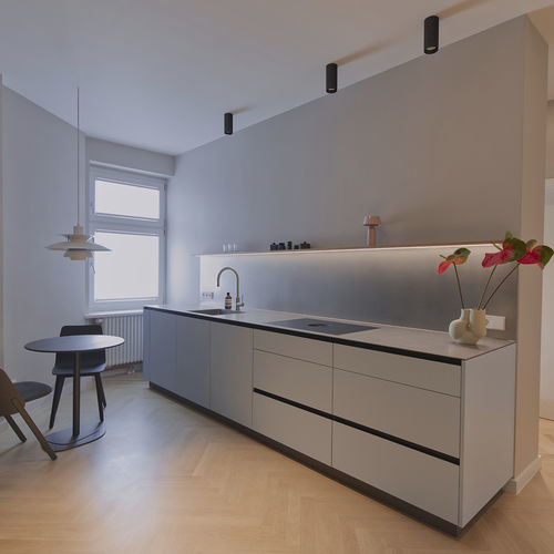 Cucina contemporanea - SF  - MYKILOS - in quercia naturale / in acciaio inossidabile / in HPL